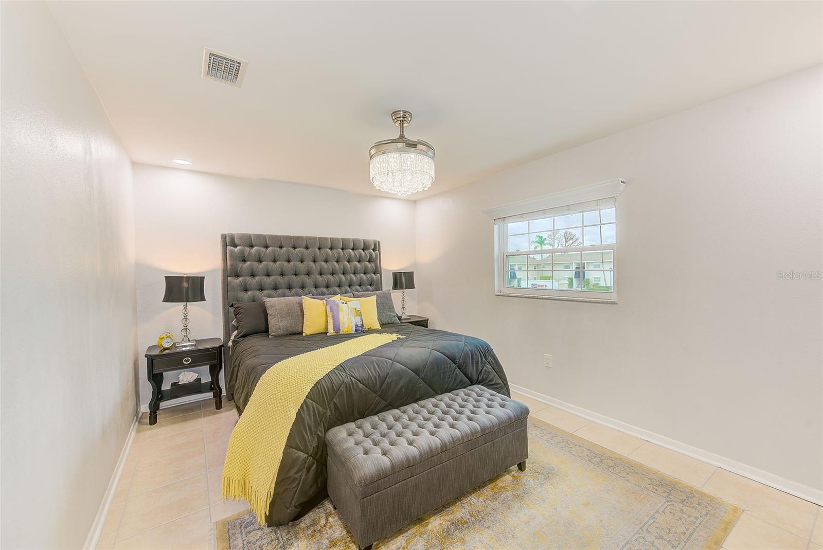 8810 BAY POINTE DR #B209, TAMPA, FL, 33615