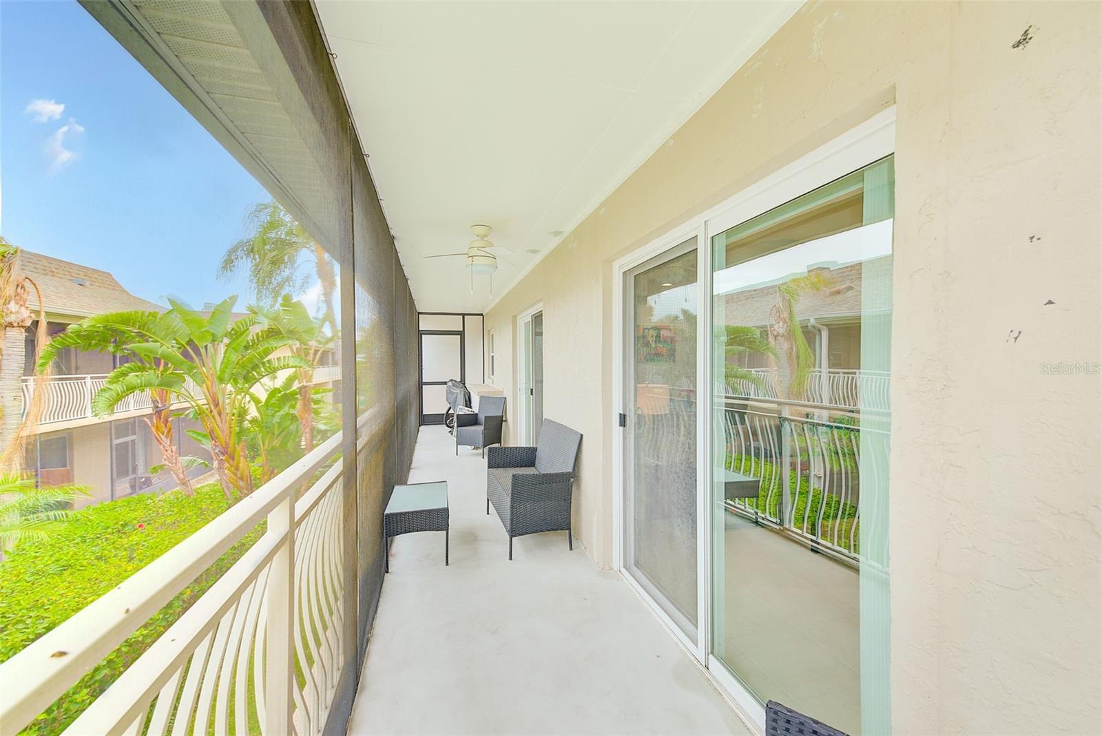 8810 BAY POINTE DR #B209, TAMPA, FL, 33615