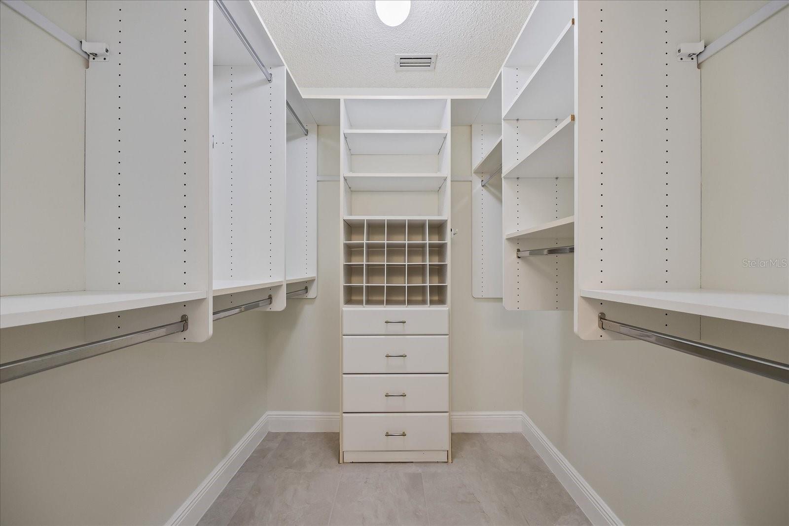 3066 PELICAN PL, CLEARWATER, FL, 33762