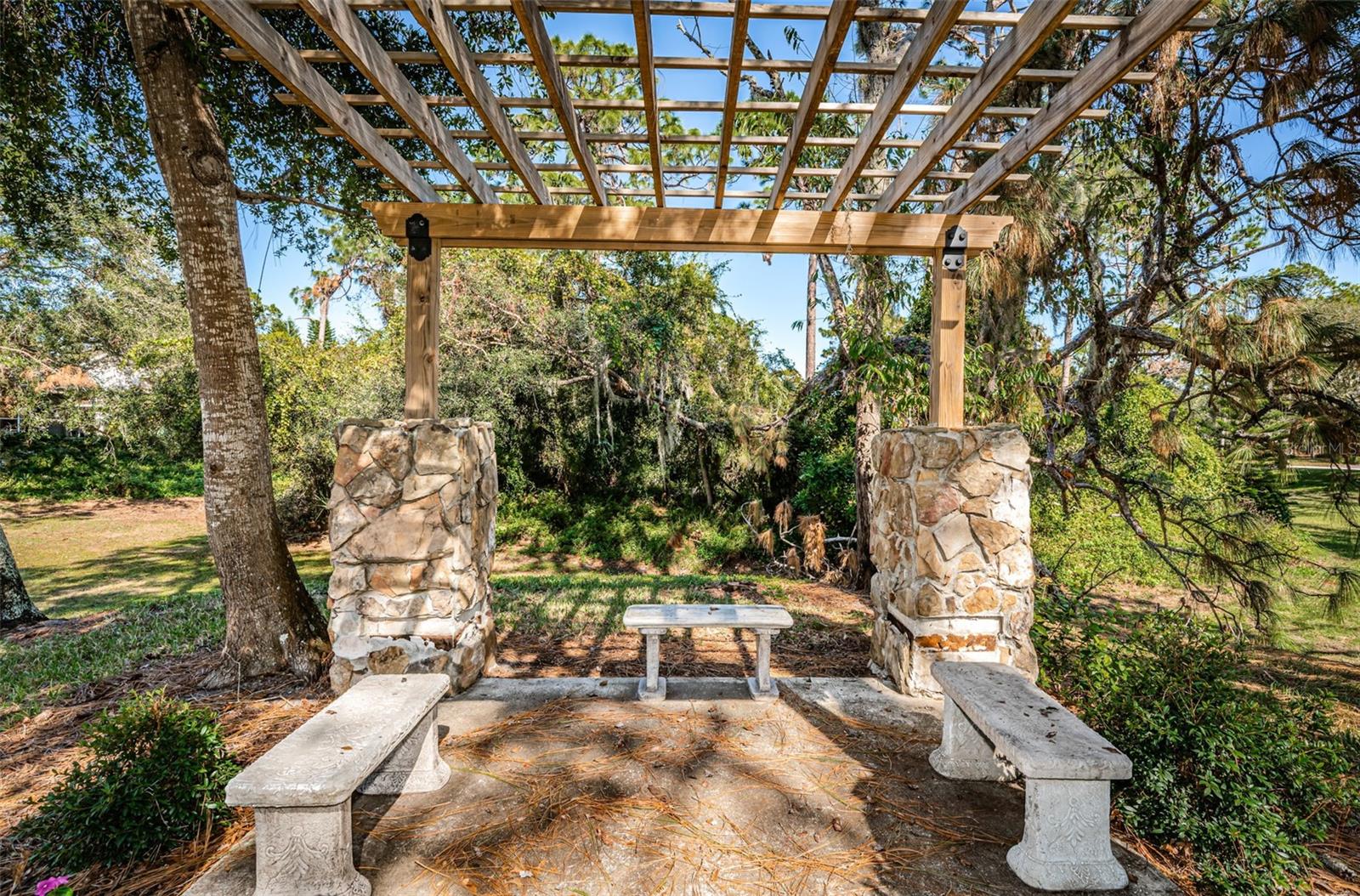 2180 CLOVER HILL RD, PALM HARBOR, FL, 34683