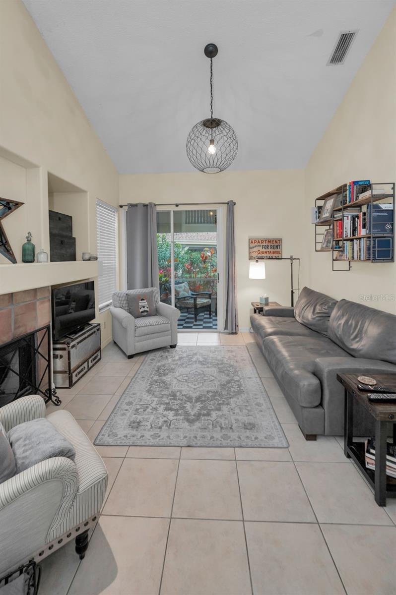2180 CLOVER HILL RD, PALM HARBOR, FL, 34683