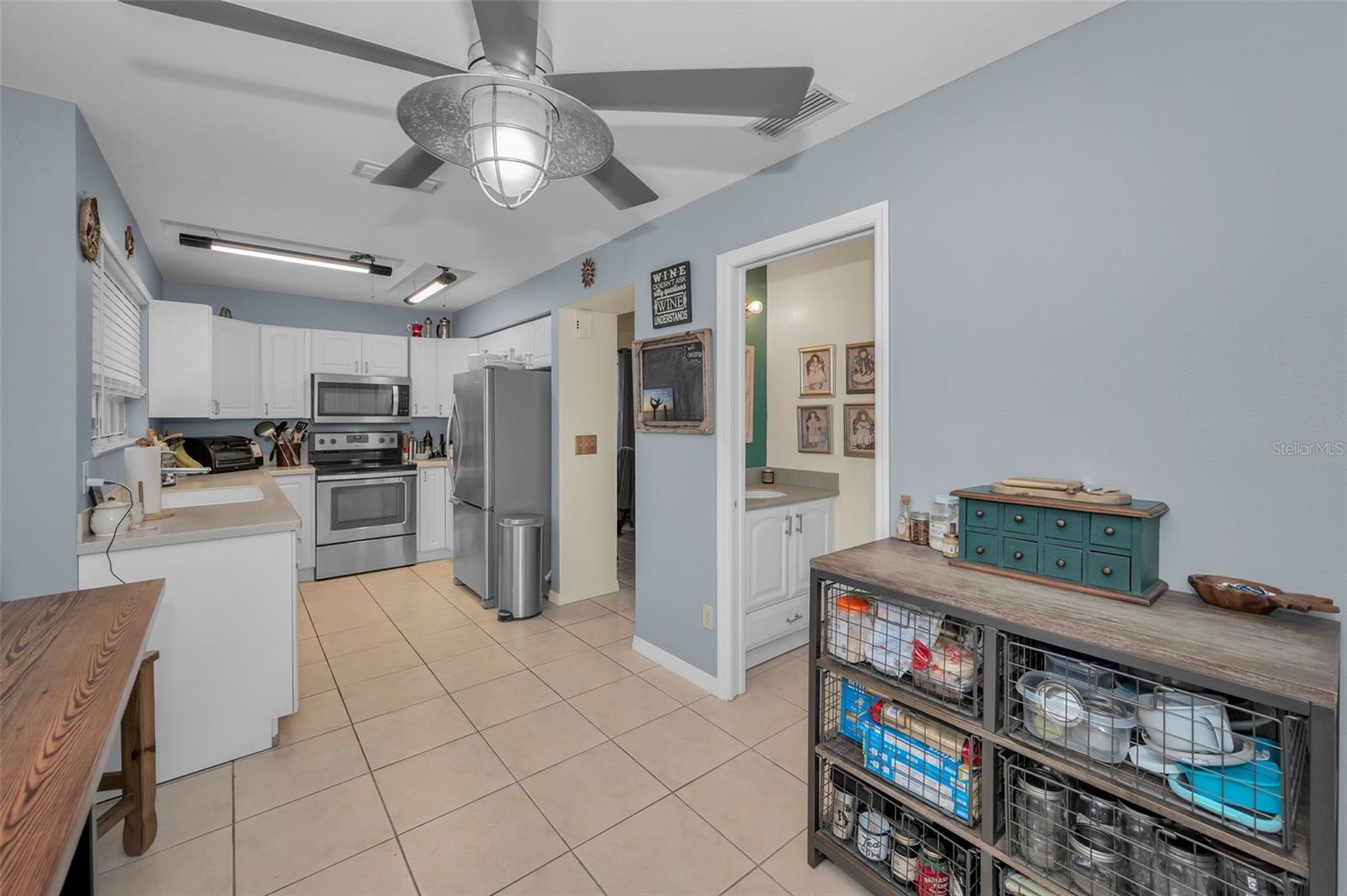 2180 CLOVER HILL RD, PALM HARBOR, FL, 34683