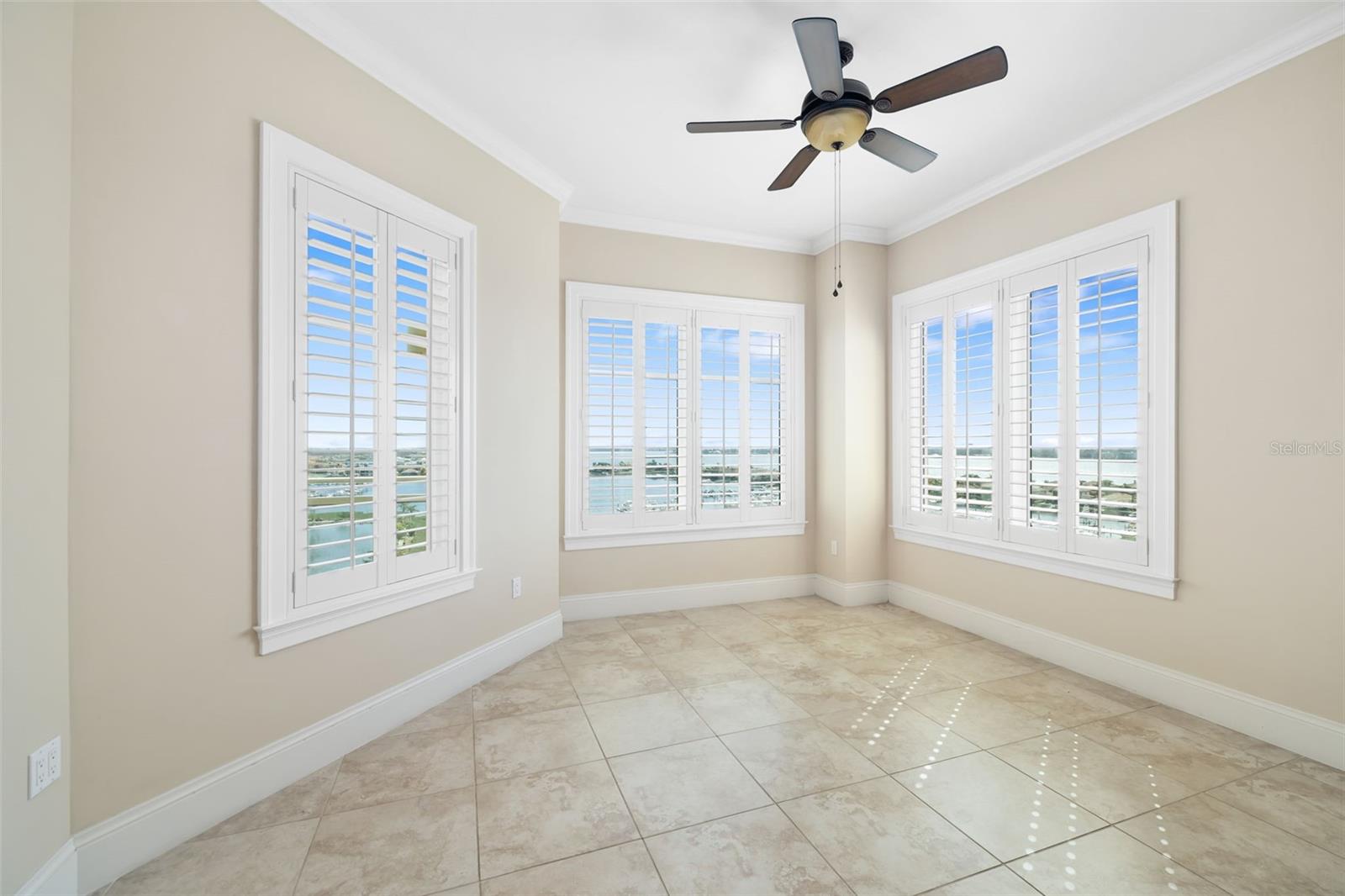 130 RIVIERA DUNES WAY #902, PALMETTO, FL, 34221