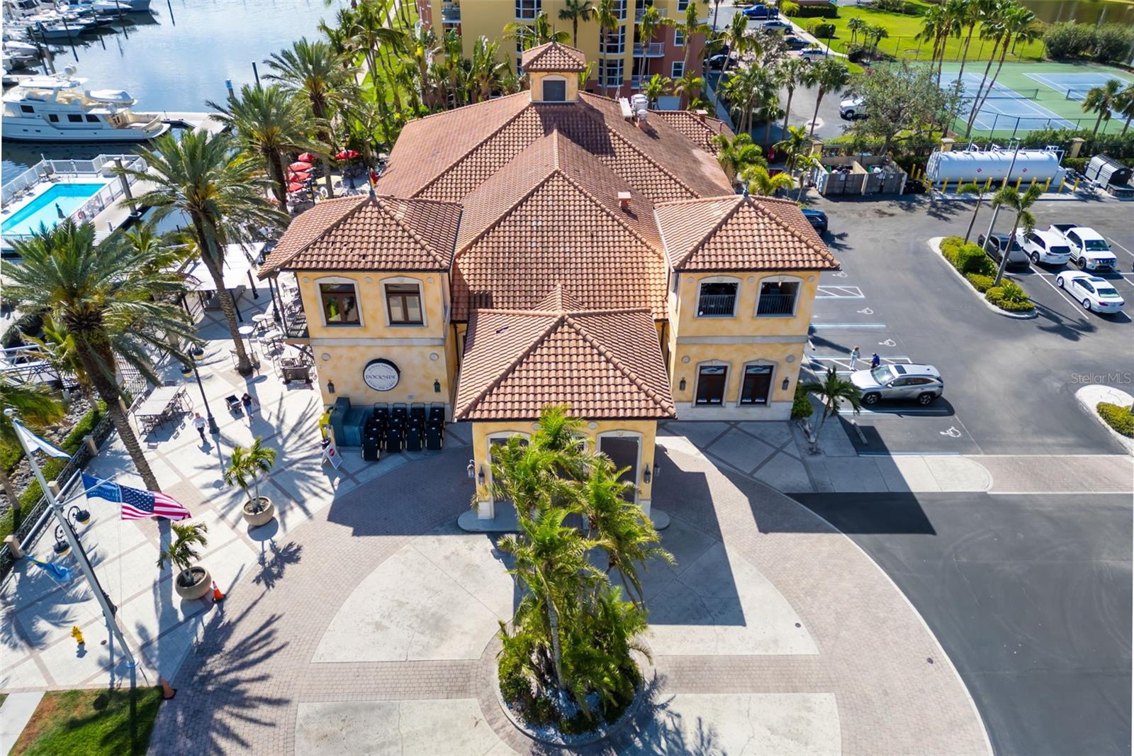 130 RIVIERA DUNES WAY #902, PALMETTO, FL, 34221