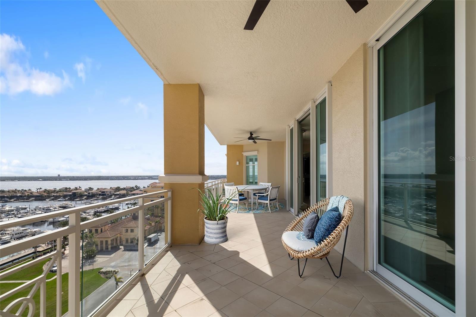 130 RIVIERA DUNES WAY #902, PALMETTO, FL, 34221