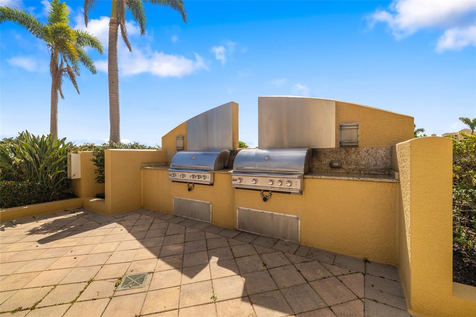 130 RIVIERA DUNES WAY #902, PALMETTO, FL, 34221