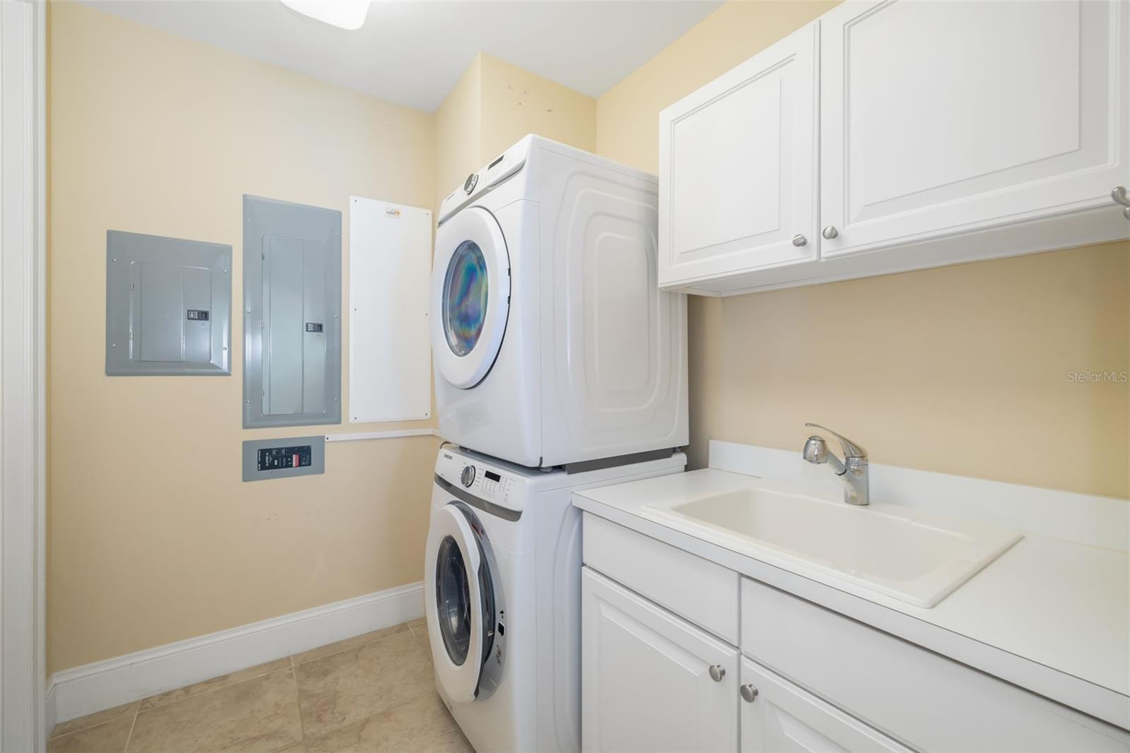 130 RIVIERA DUNES WAY #902, PALMETTO, FL, 34221