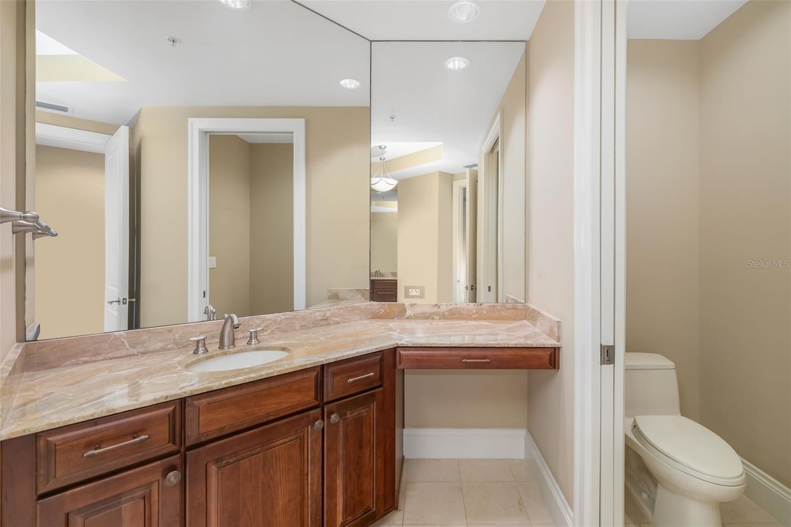 130 RIVIERA DUNES WAY #902, PALMETTO, FL, 34221