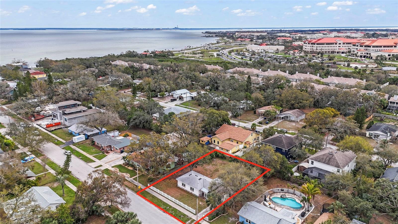 2832 W BAY HAVEN DR, TAMPA, FL, 33611