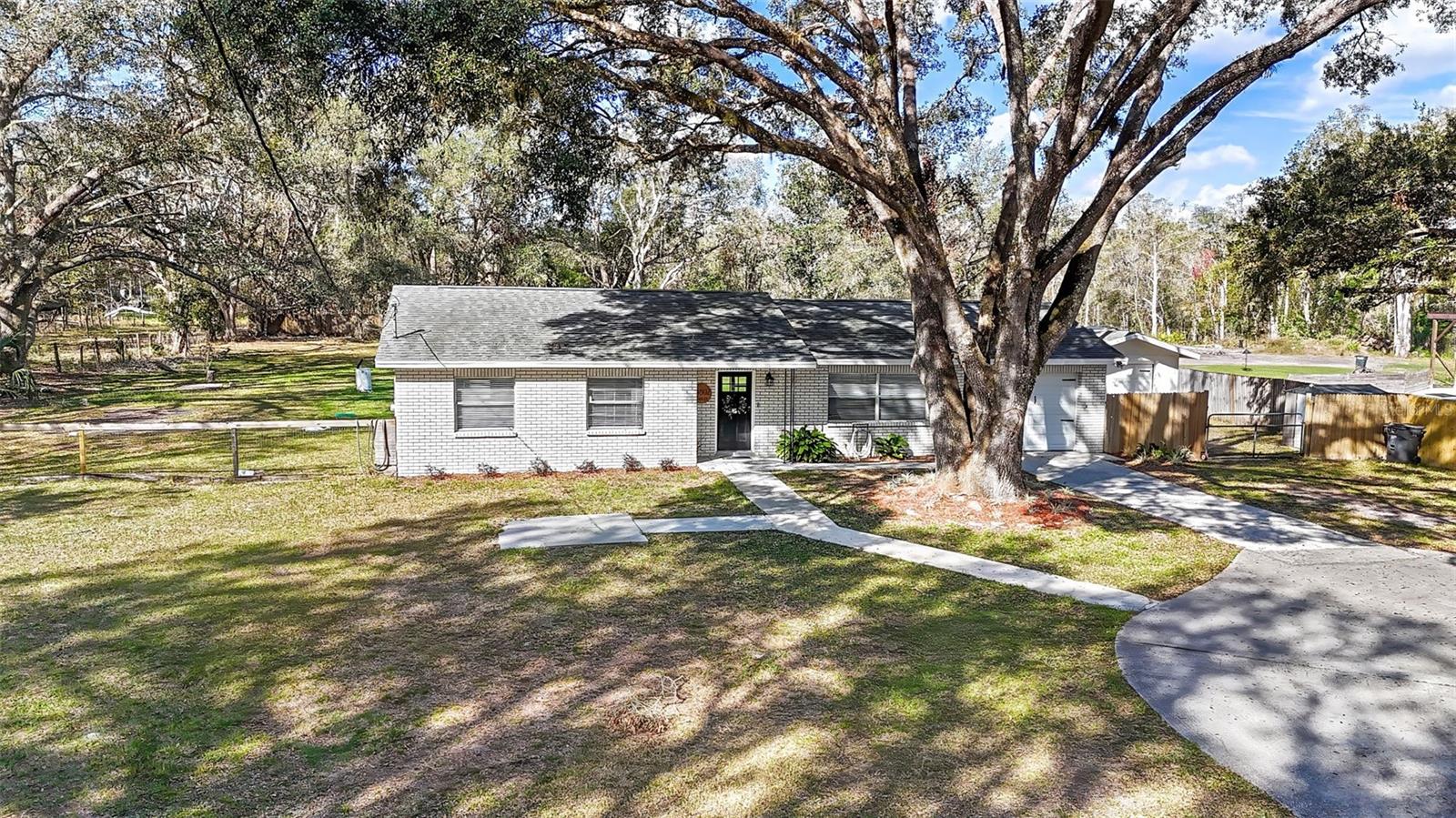 18802 CARR DR, LUTZ, FL, 33559