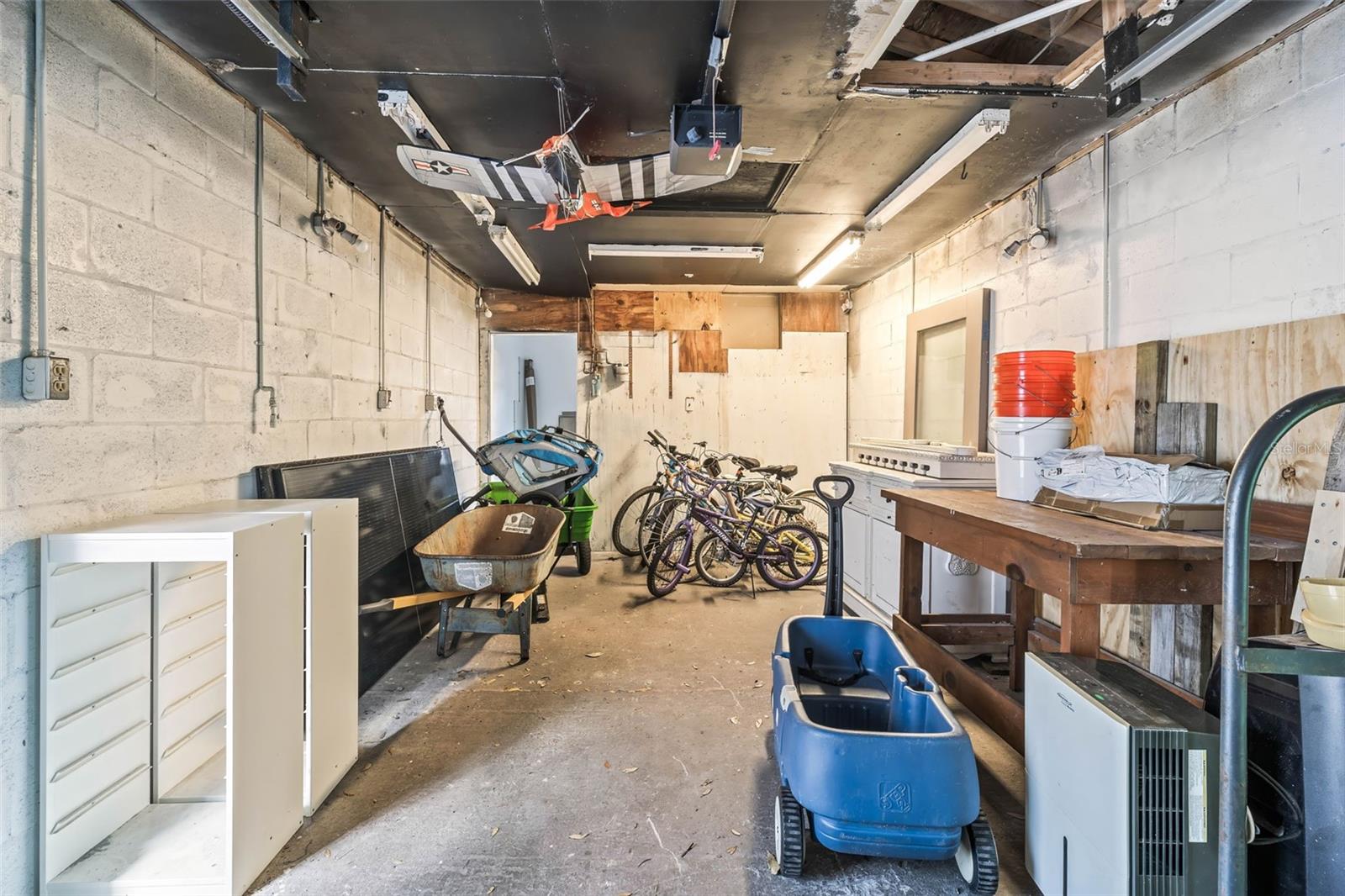 18802 CARR DR, LUTZ, FL, 33559