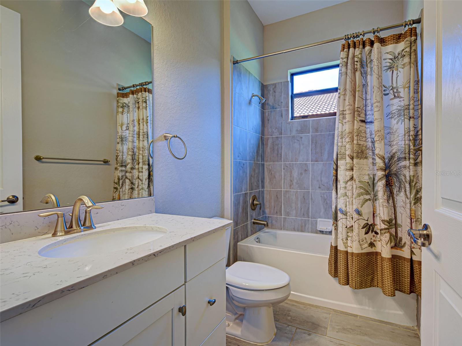 23415 WAVERLY CIR, VENICE, FL, 34293