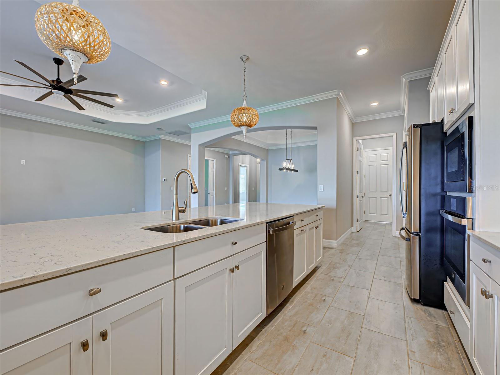 23415 WAVERLY CIR, VENICE, FL, 34293