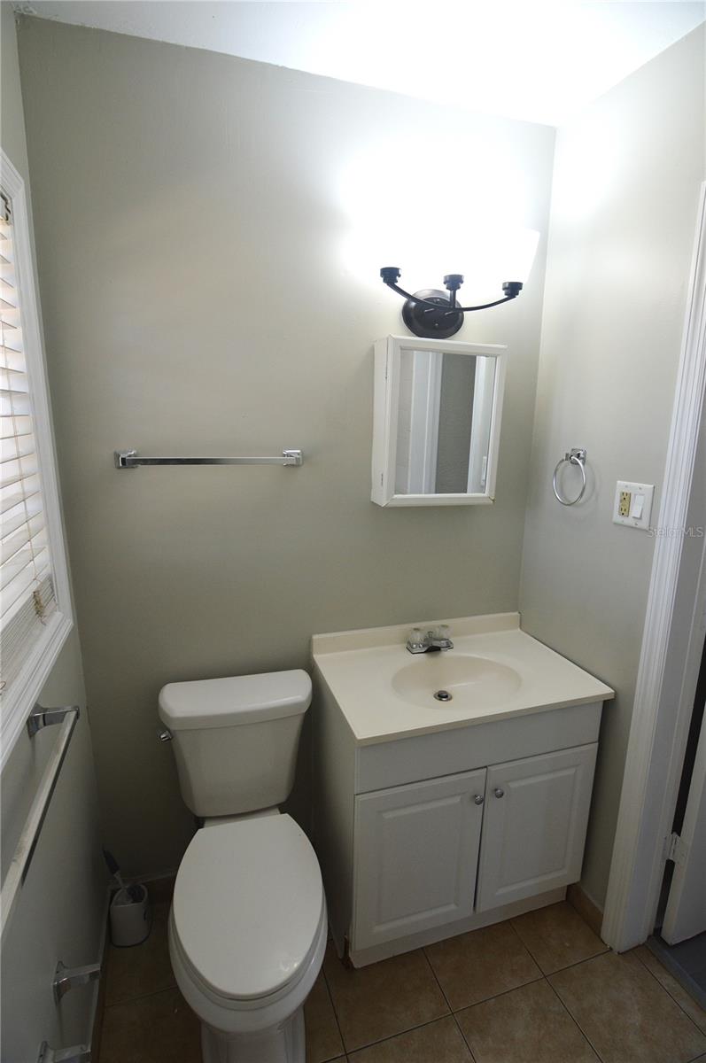 13728 1ST ST, DADE CITY, FL, 33525