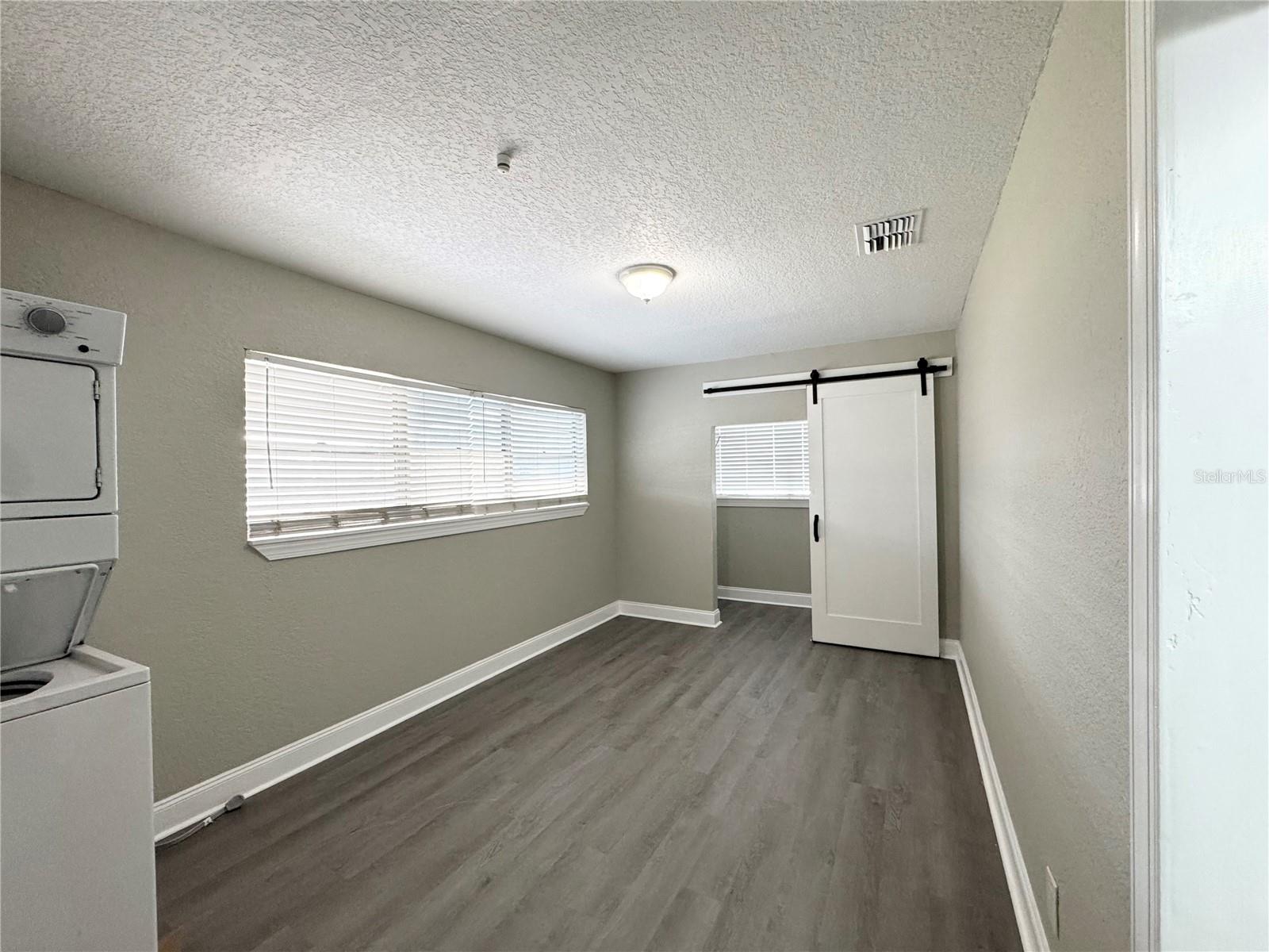 13728 1ST ST, DADE CITY, FL, 33525