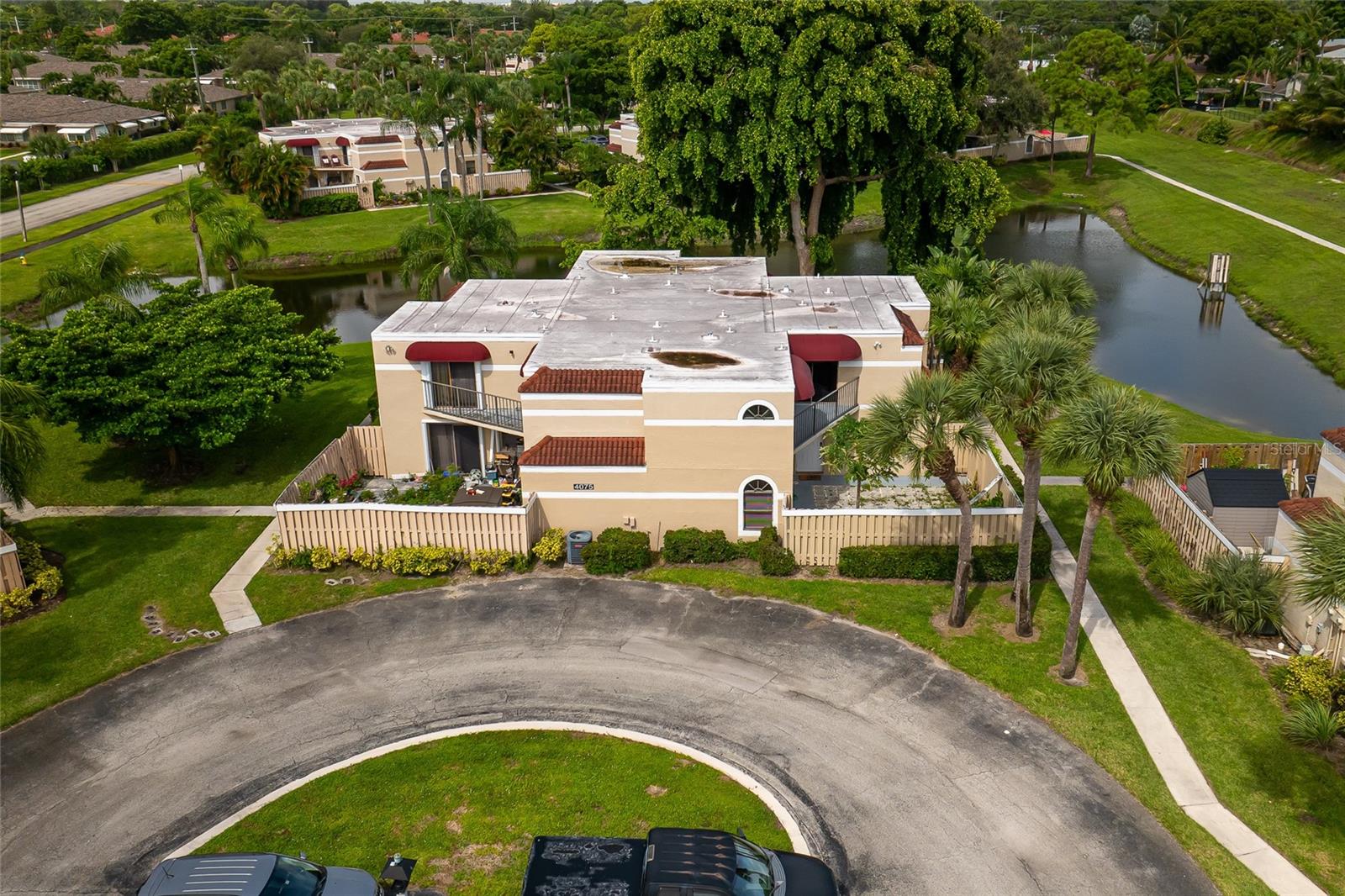 4075 VILLAGE DR #B, DELRAY BEACH, FL, 33445