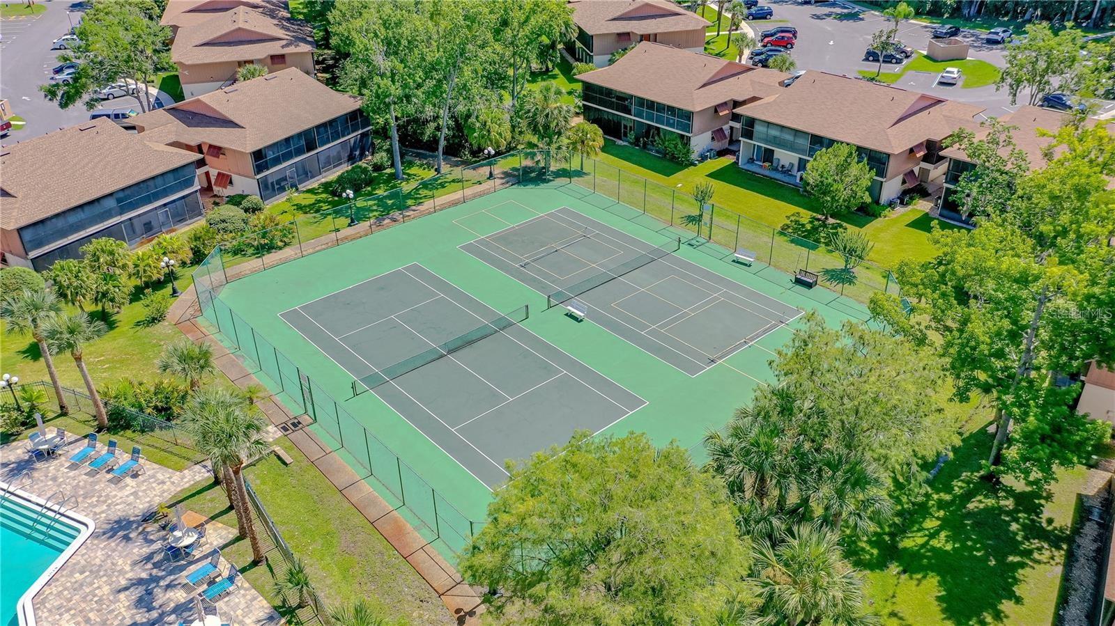 100 SWEETGUM WOODS CT #11D, DELTONA, FL, 32725