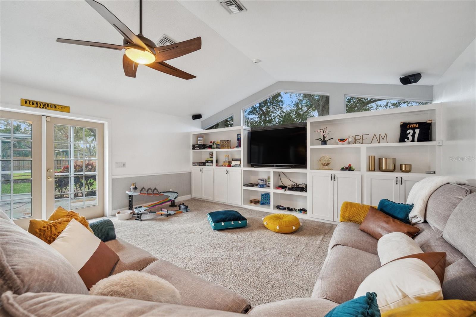 716 SAMANTHA DR, PALM HARBOR, FL, 34683