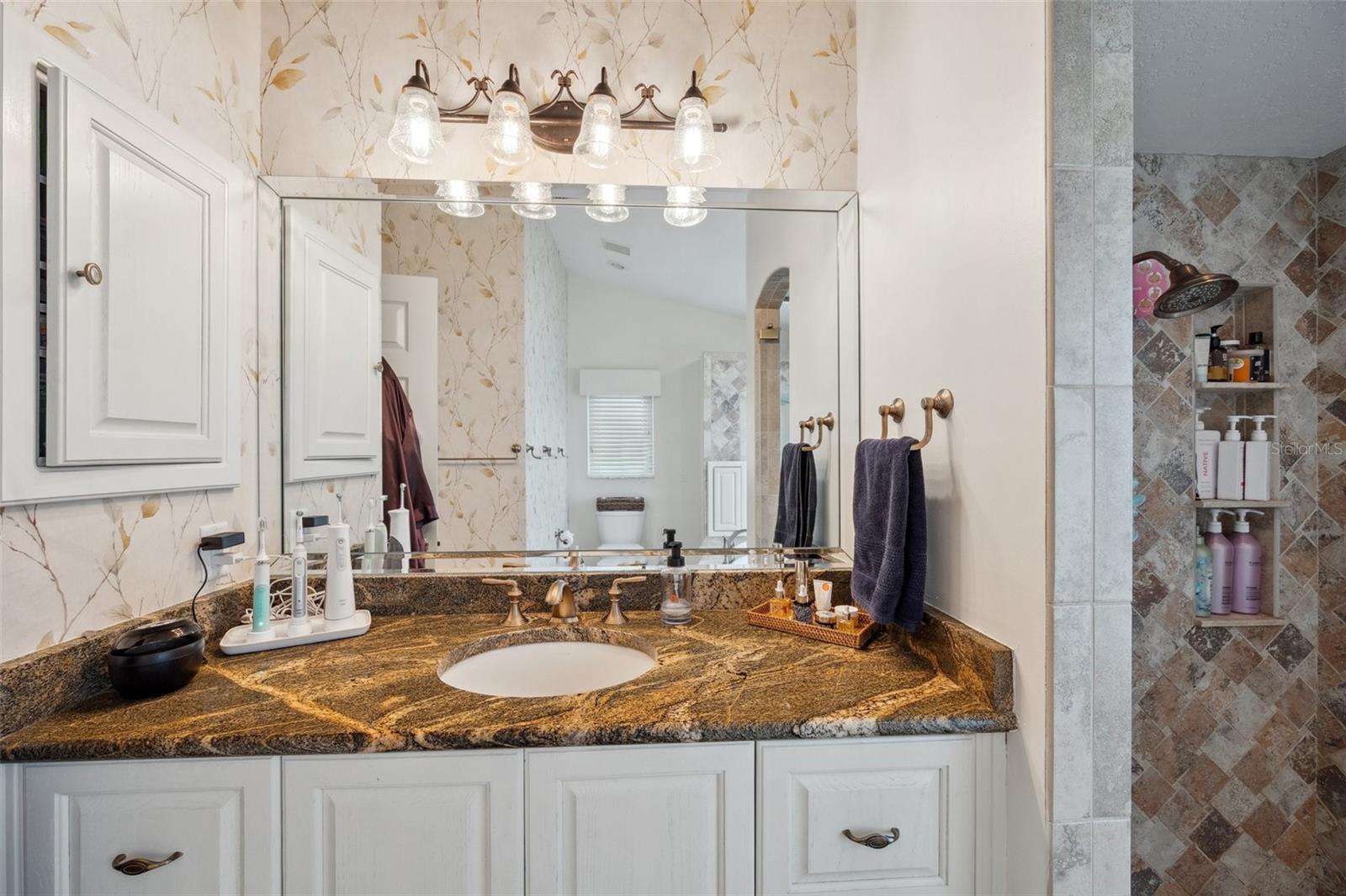 716 SAMANTHA DR, PALM HARBOR, FL, 34683