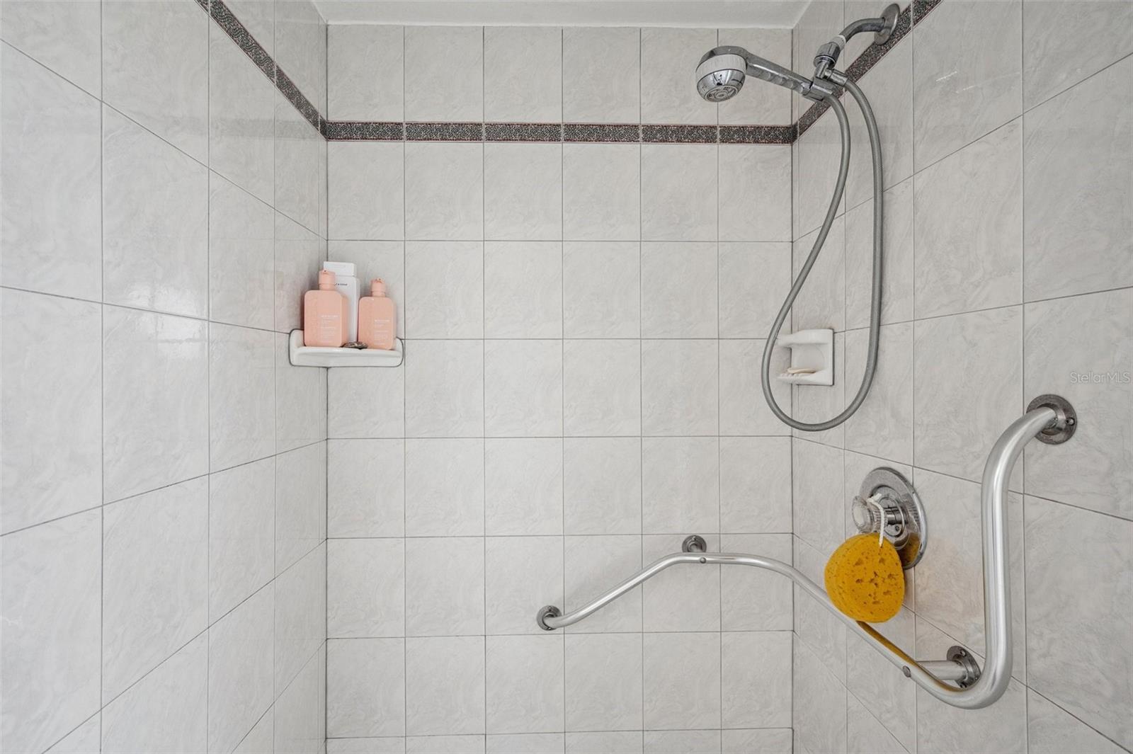 716 SAMANTHA DR, PALM HARBOR, FL, 34683