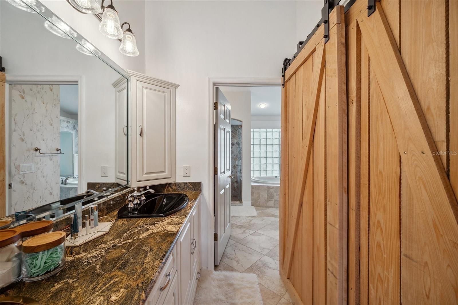 716 SAMANTHA DR, PALM HARBOR, FL, 34683