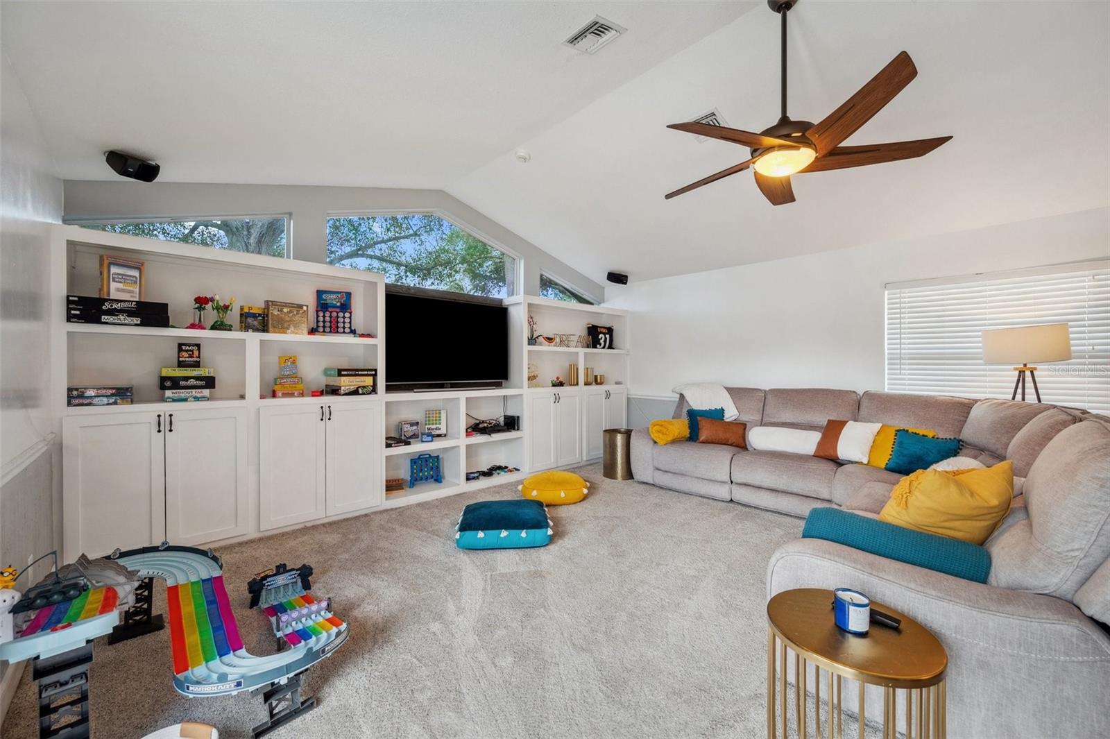 716 SAMANTHA DR, PALM HARBOR, FL, 34683