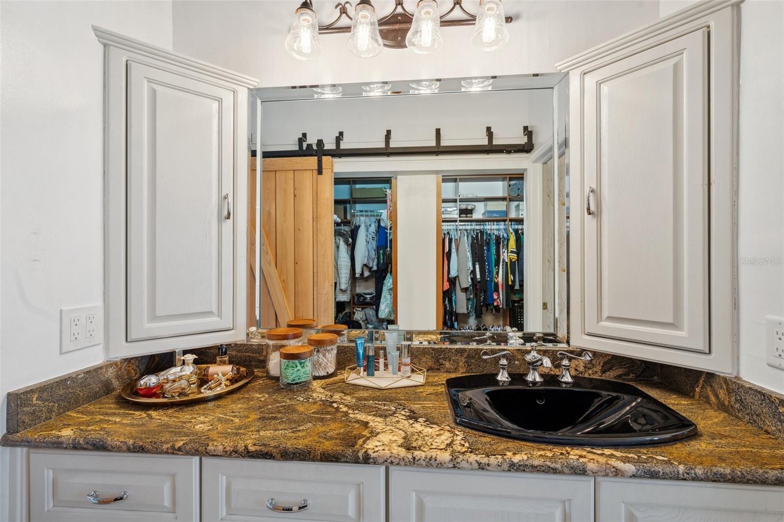 716 SAMANTHA DR, PALM HARBOR, FL, 34683