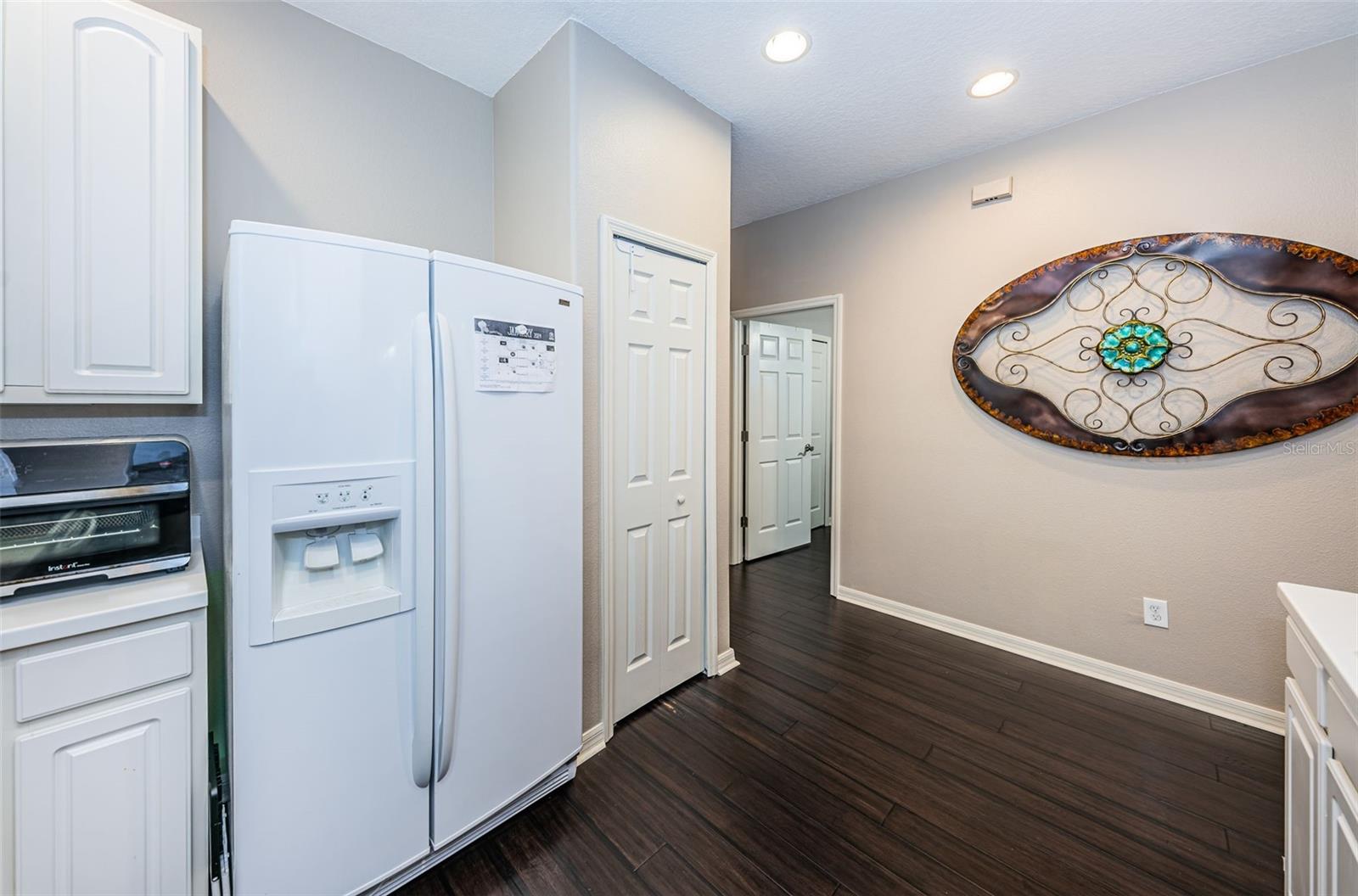 9411 CAVENDISH DR #107, TAMPA, FL, 33626