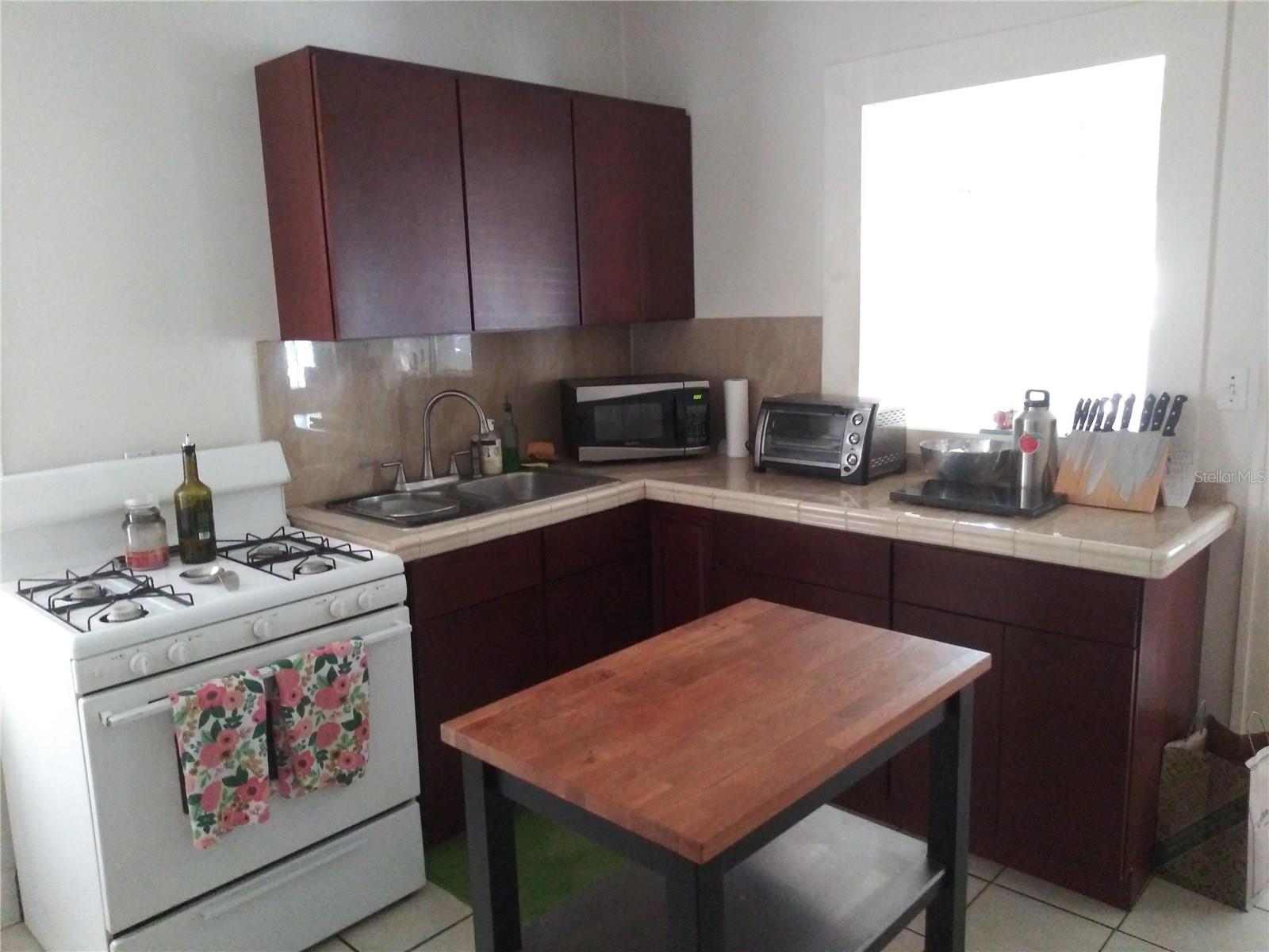 708 GROVE #1, ST PETERSBURG, FL, 33701