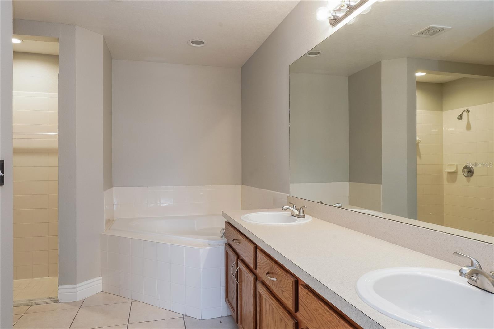 679 COTULLA DR, KISSIMMEE, FL, 34758