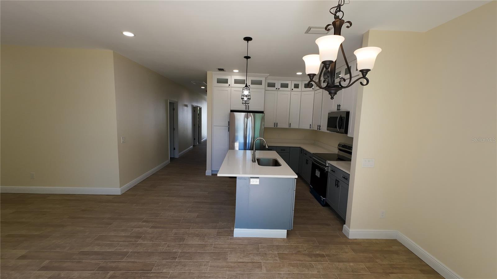 1047 11TH AVE NW, LARGO, FL, 33770
