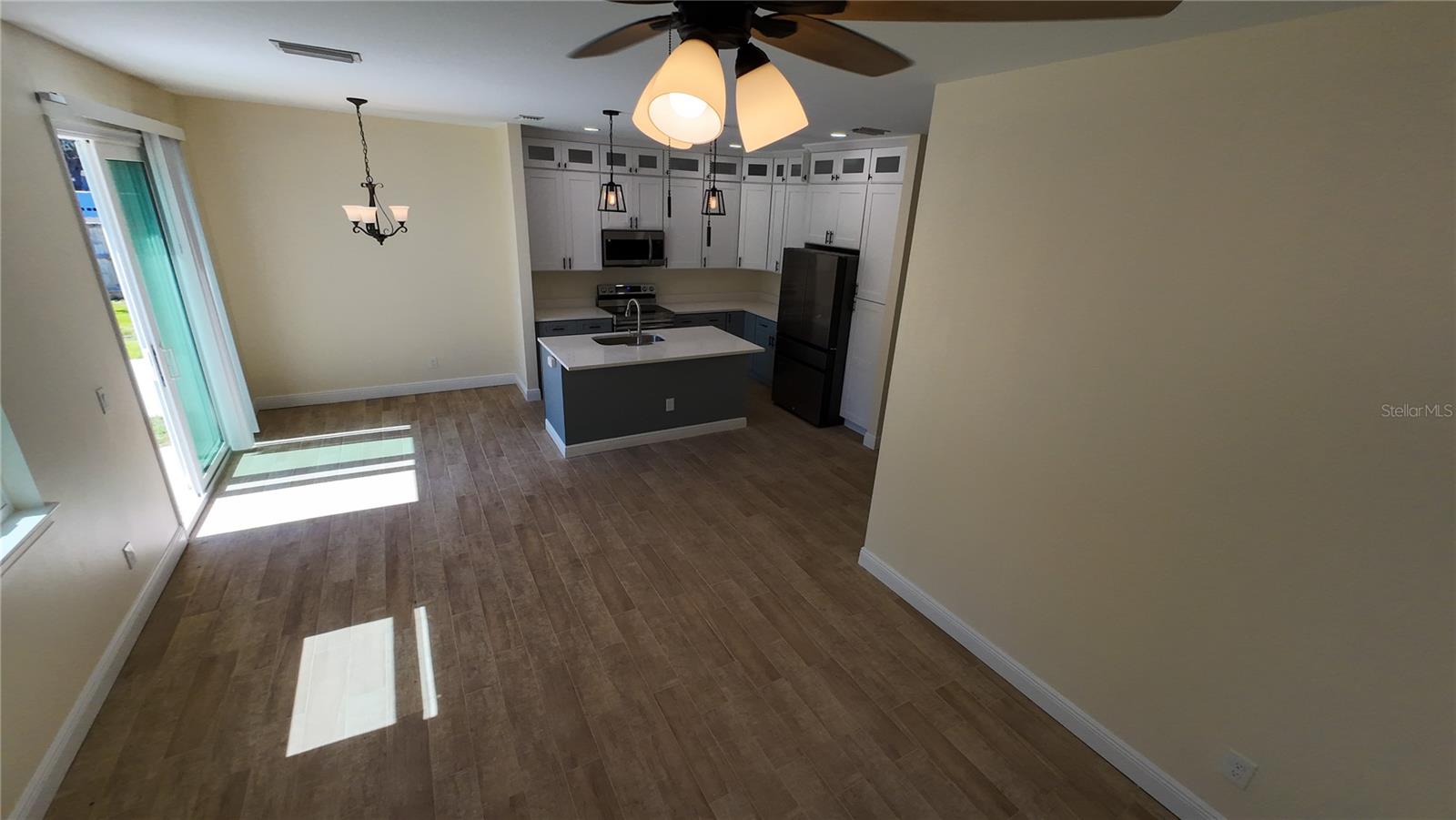 1047 11TH AVE NW, LARGO, FL, 33770