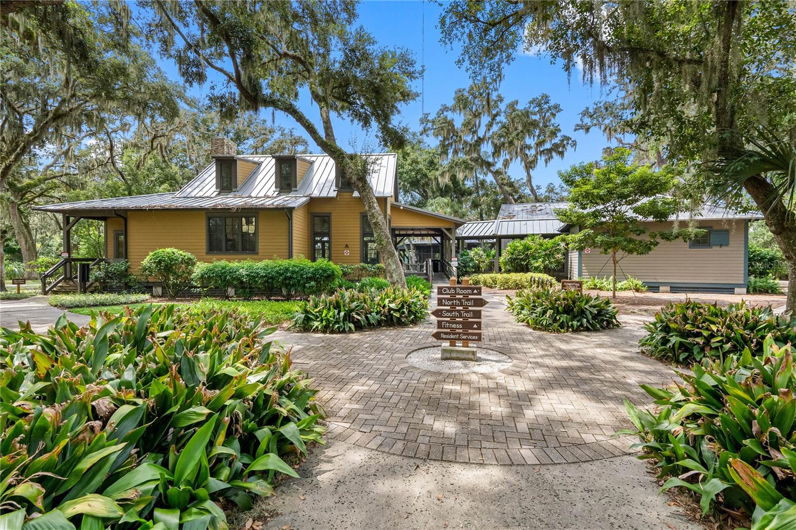 5786 SPOTTED HARRIER WAY, LITHIA, FL, 33547