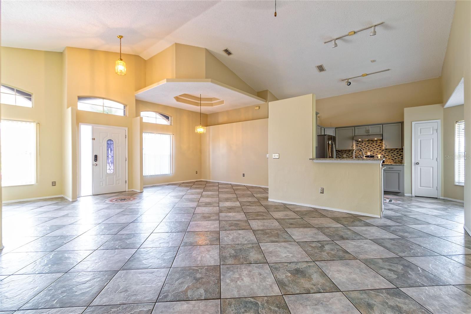 6018 LONG PEAK DR, ORLANDO, FL, 32810