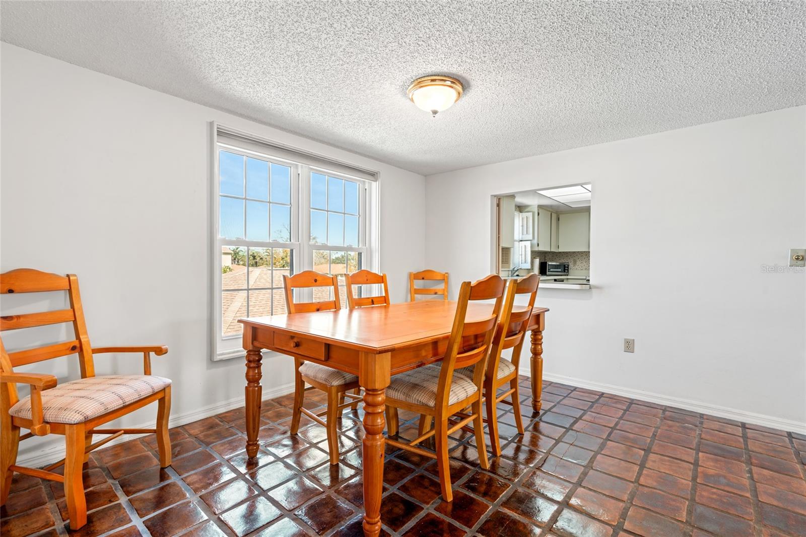 2462 KINGFISHER LN #J203, CLEARWATER, FL, 33762