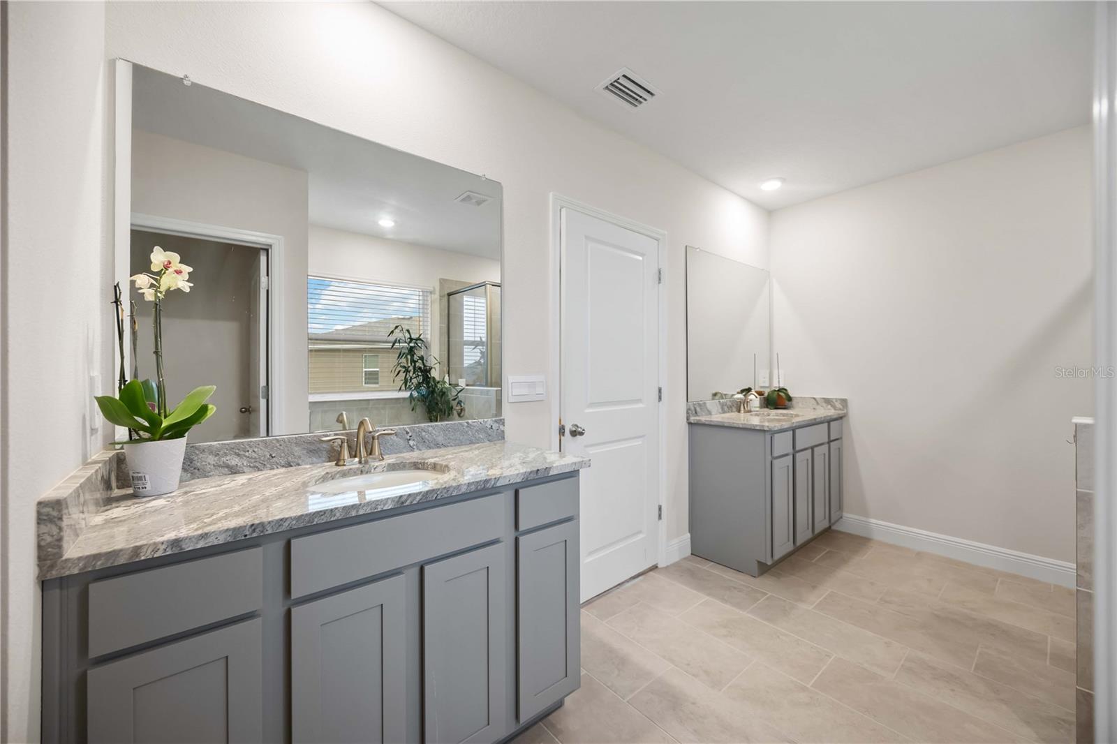 17564 CANTARINA CV, LAKEWOOD RANCH, FL, 34211