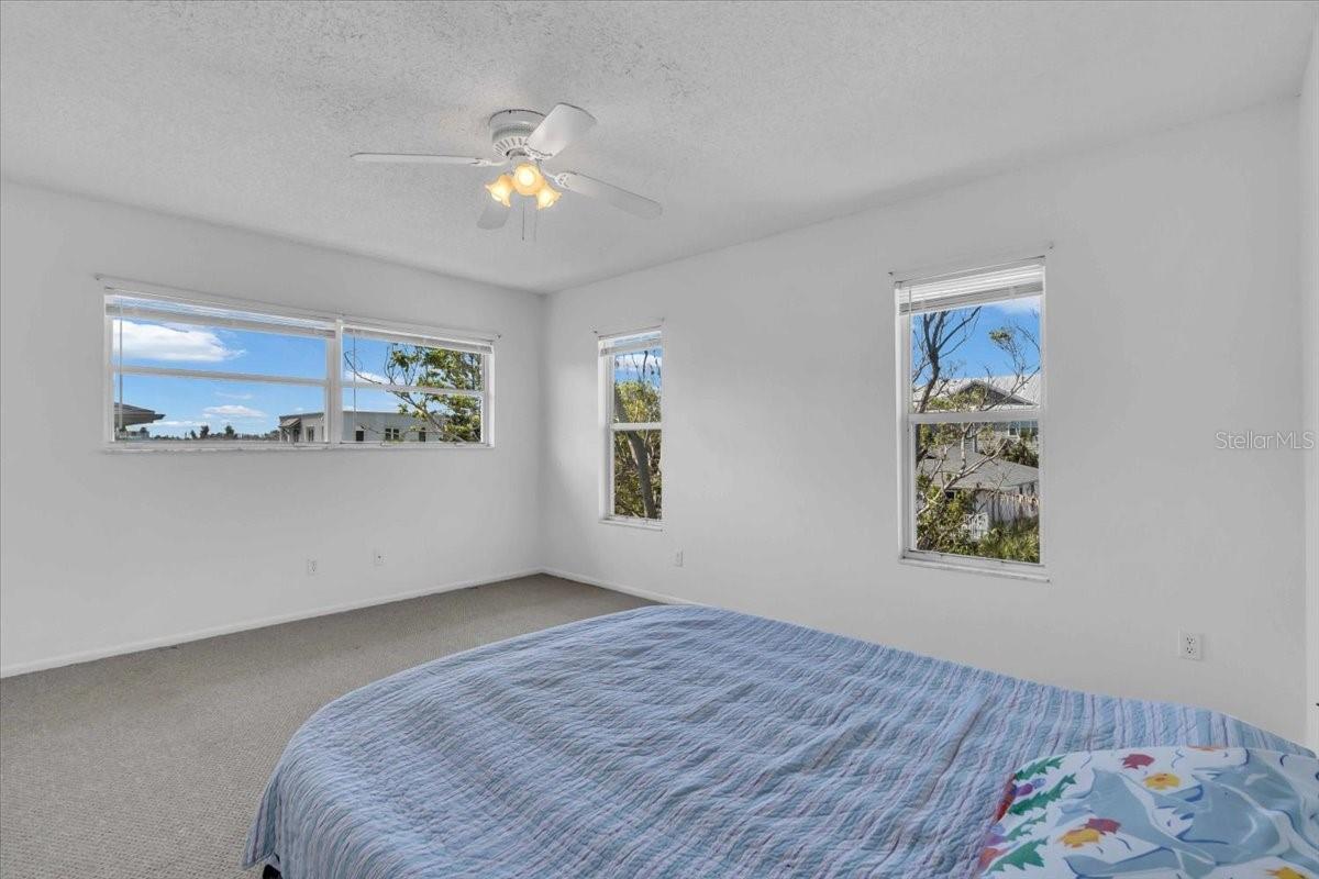 611 2ND ST #A, INDIAN ROCKS BEACH, FL, 33785