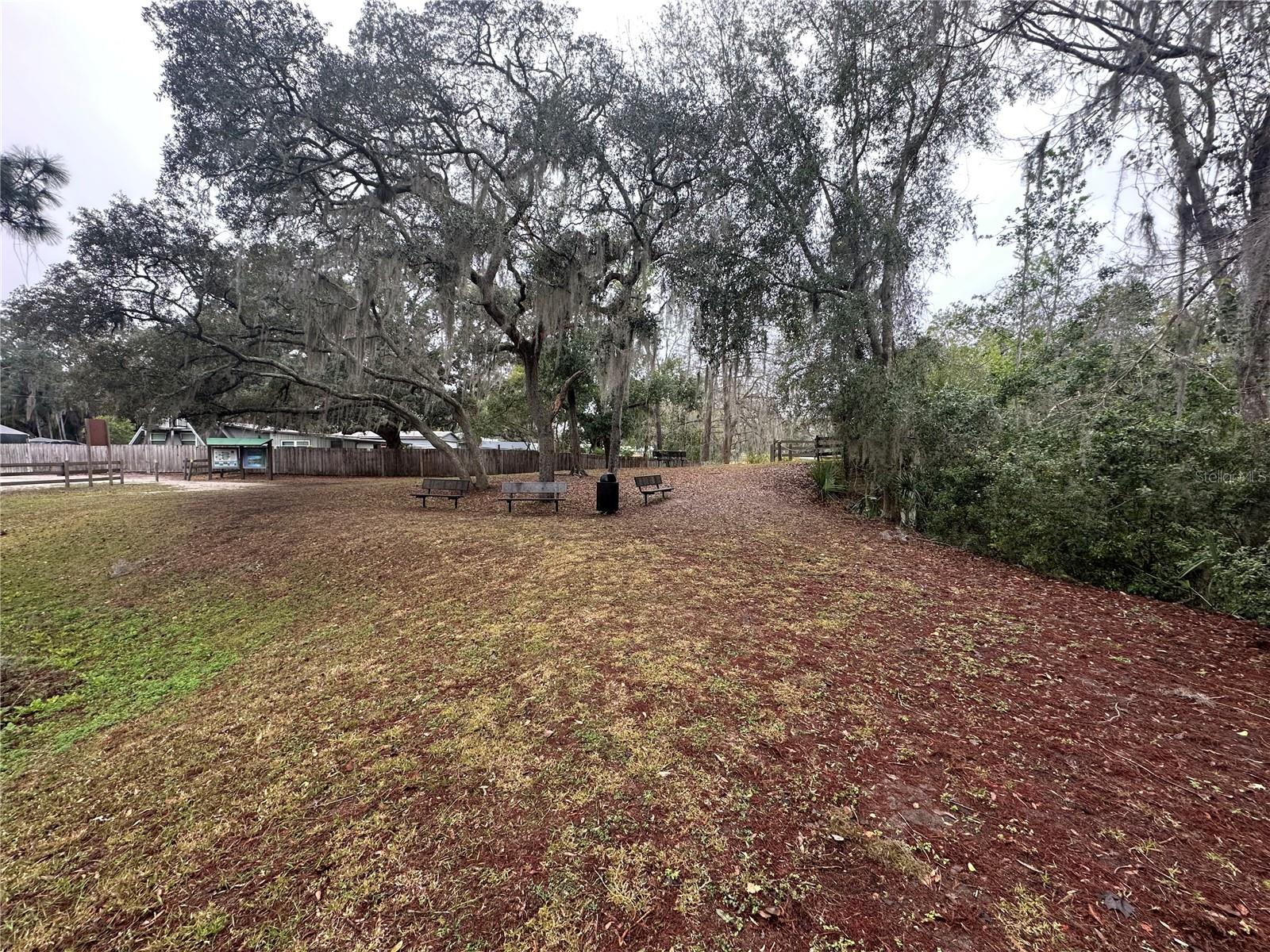 1925-1925, LEESBURG, FL, 34788