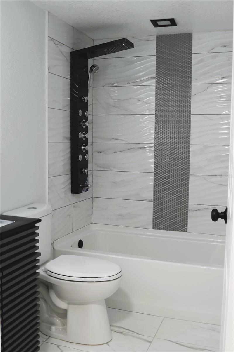 4036 CORTEZ DR #A, TAMPA, FL, 33614