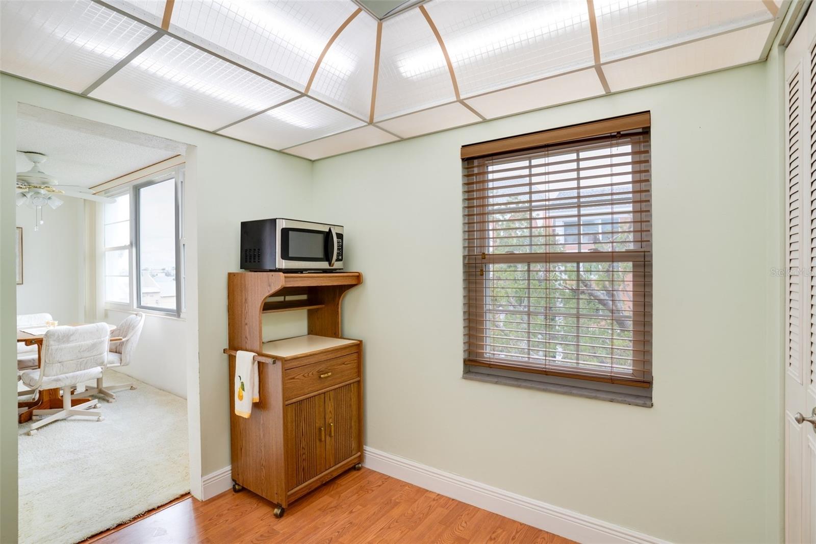 6960 20TH AVE N #405, ST PETERSBURG, FL, 33710