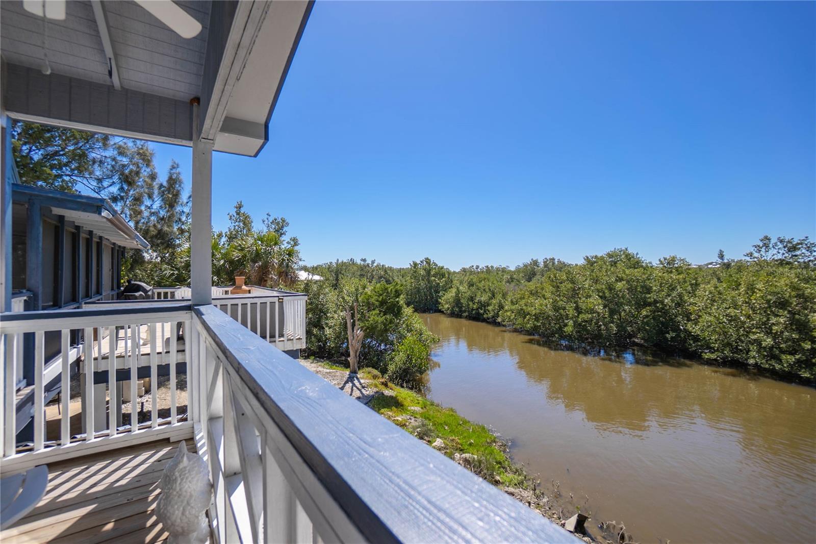 16490 SW INDIANA AVE, CEDAR KEY, FL, 32625