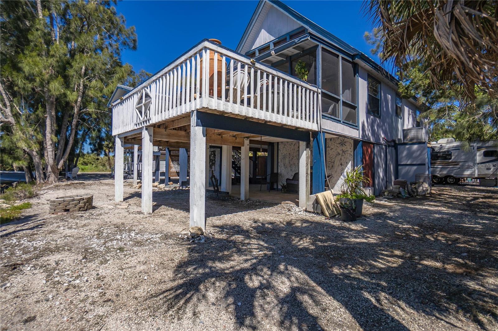 16490 SW INDIANA AVE, CEDAR KEY, FL, 32625