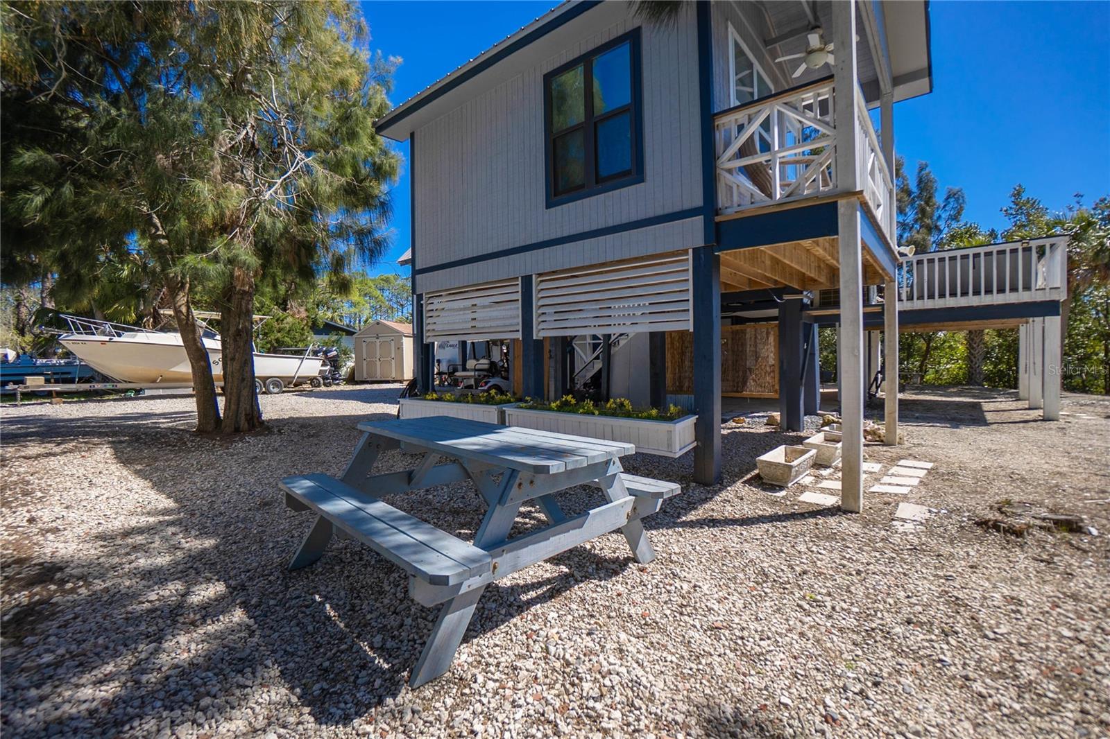 16490 SW INDIANA AVE, CEDAR KEY, FL, 32625