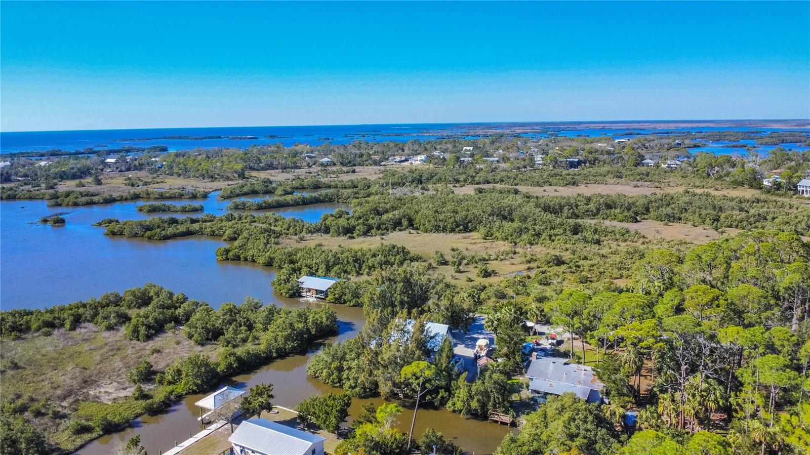 16490 SW INDIANA AVE, CEDAR KEY, FL, 32625