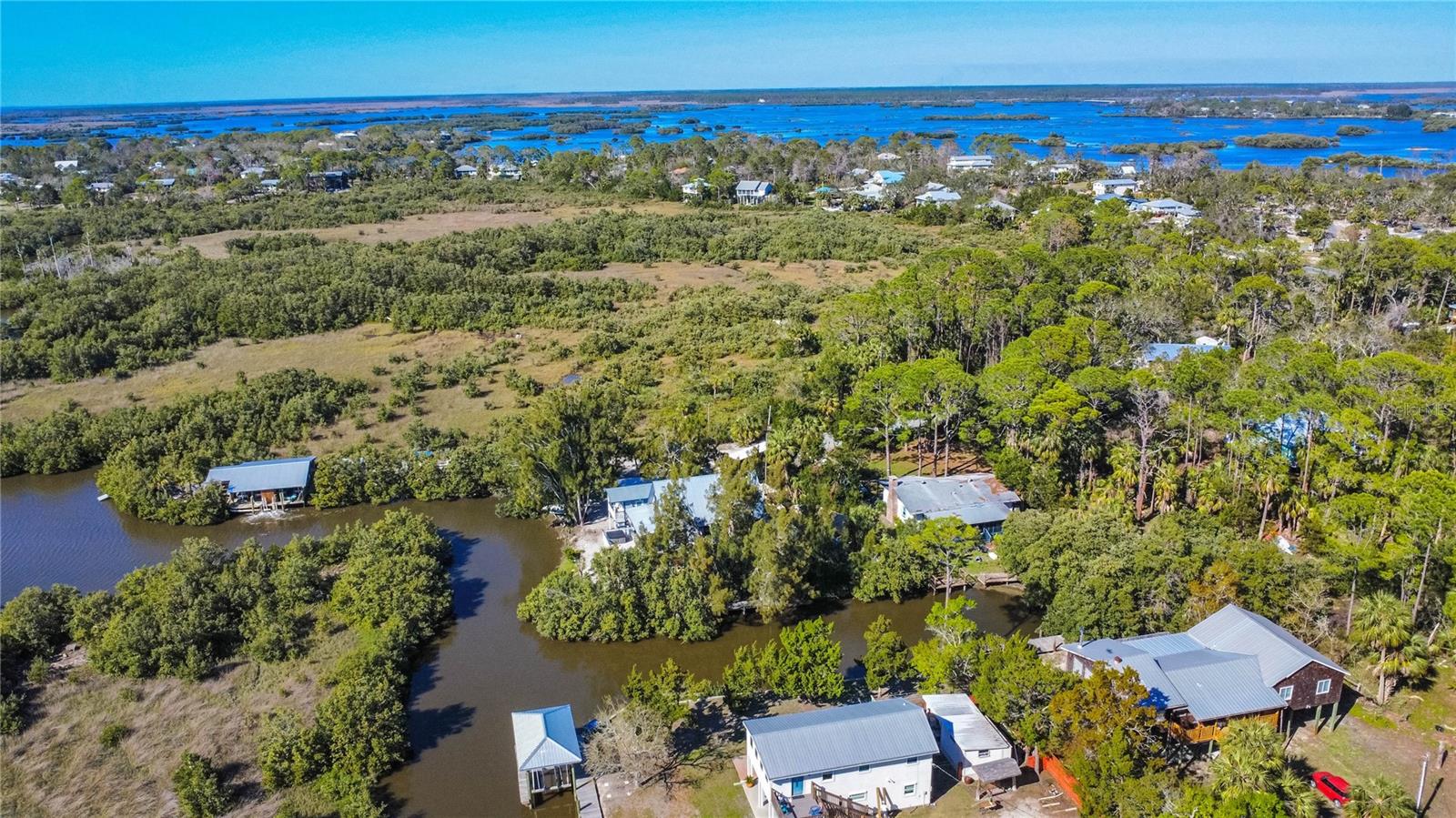 16490 SW INDIANA AVE, CEDAR KEY, FL, 32625