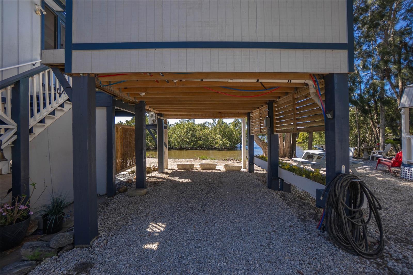 16490 SW INDIANA AVE, CEDAR KEY, FL, 32625