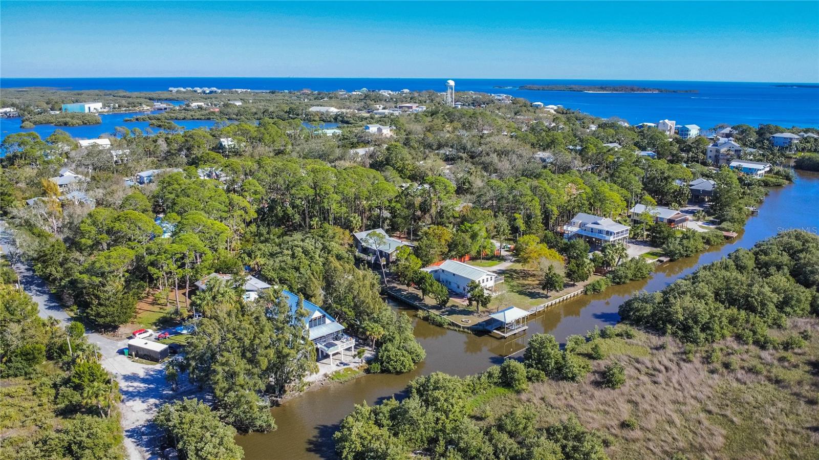 16490 SW INDIANA AVE, CEDAR KEY, FL, 32625