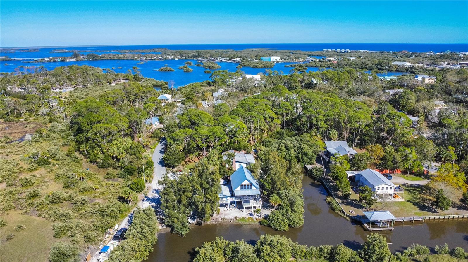 16490 SW INDIANA AVE, CEDAR KEY, FL, 32625