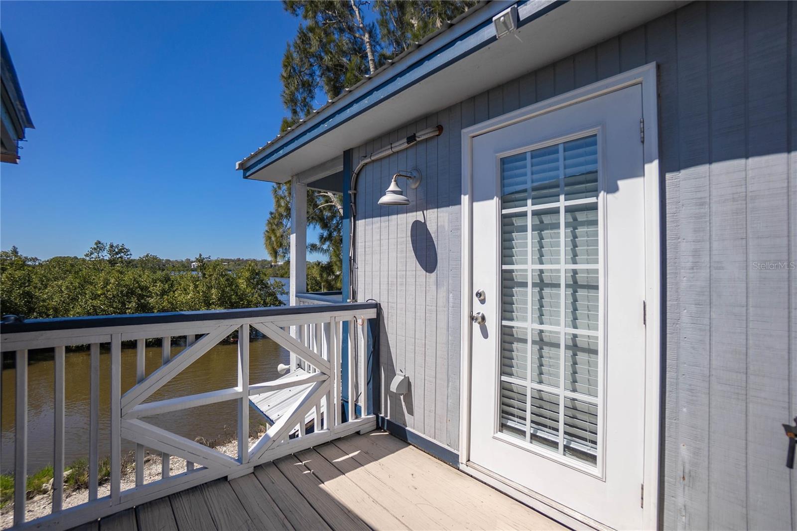 16490 SW INDIANA AVE, CEDAR KEY, FL, 32625