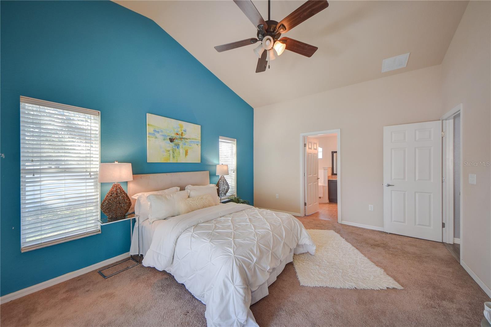 11213 SOUTHWIND LAKE DR, GIBSONTON, FL, 33534